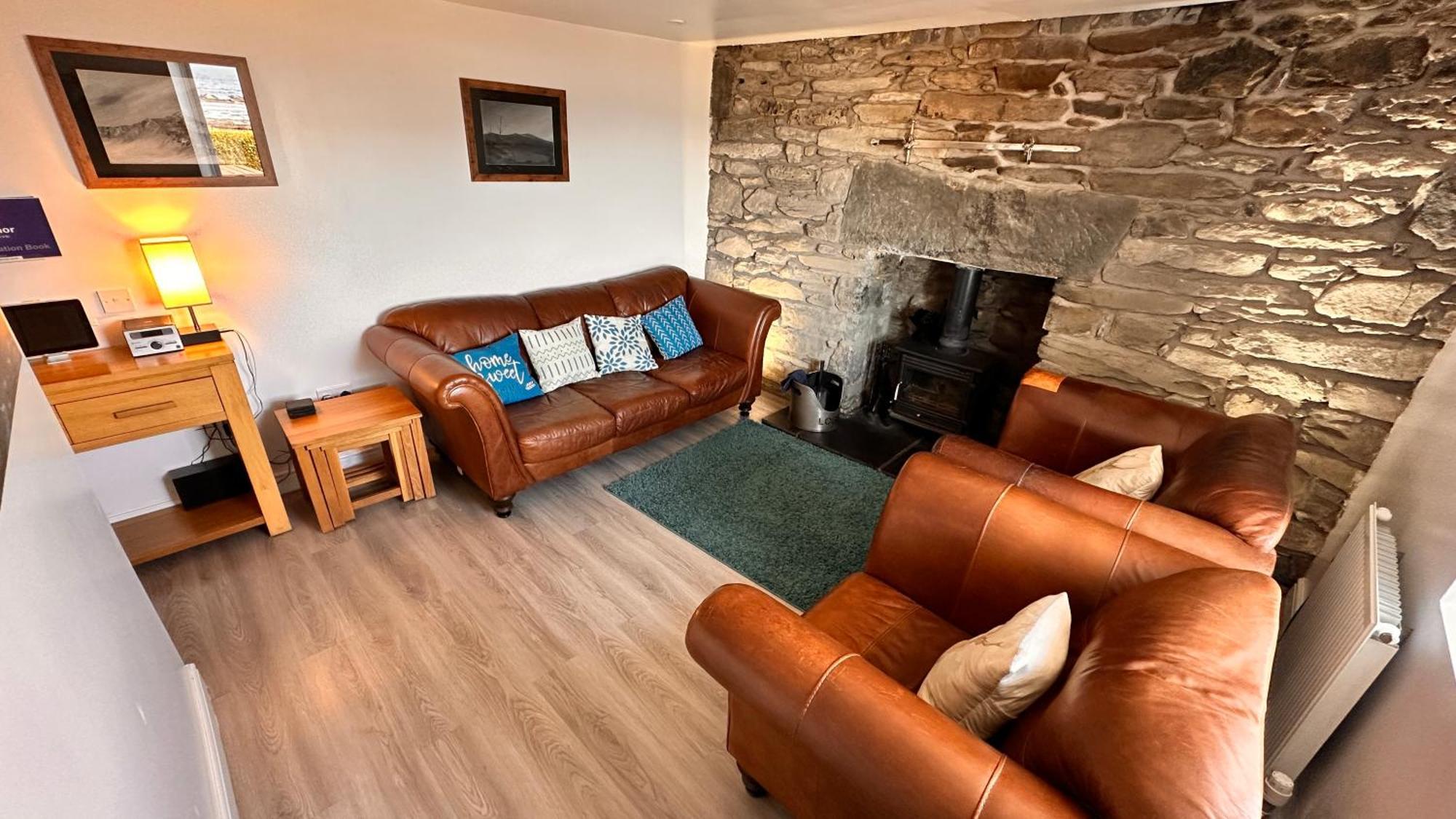 Carnmhor, Isle Of Skye - Stunning 242 Year Old Cottage On Its Own Sea Shore! Breakish Esterno foto